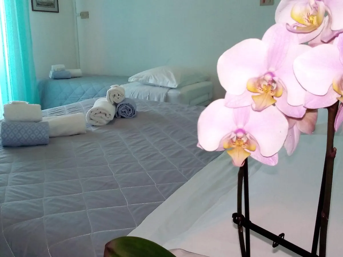Hotel Rosalba Riccione 2*,